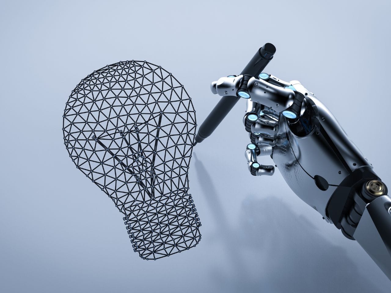 I bakgrunden står en vit get och i förgrunden häller någon upp mjölk i en behållare. 